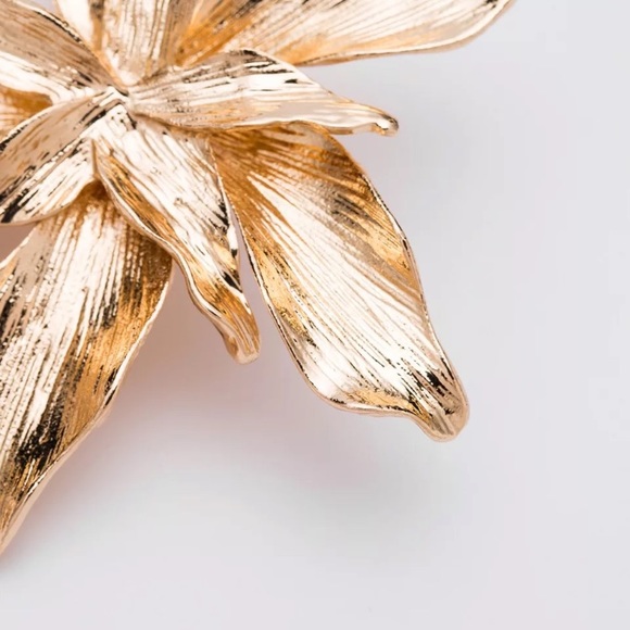 🔴𝟭𝟬/$𝟮𝟱🔴NEW Large Flower Bohemian Drop Earrings - Picture 7 of 14